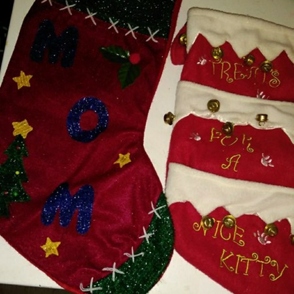 STOCKING - Picture 2 of 2